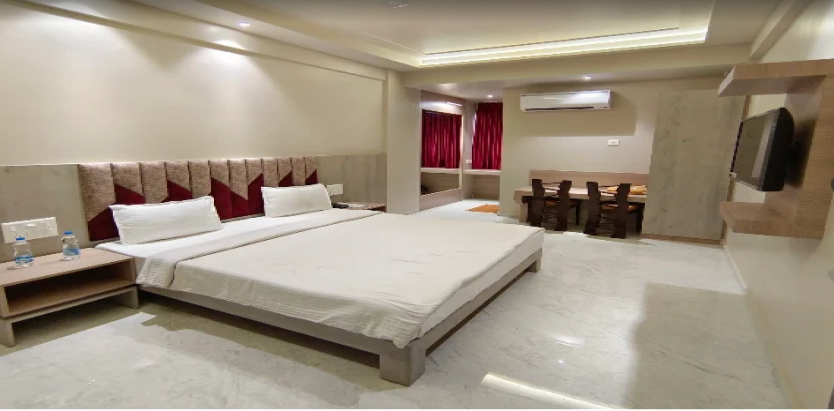 Raivat Inn